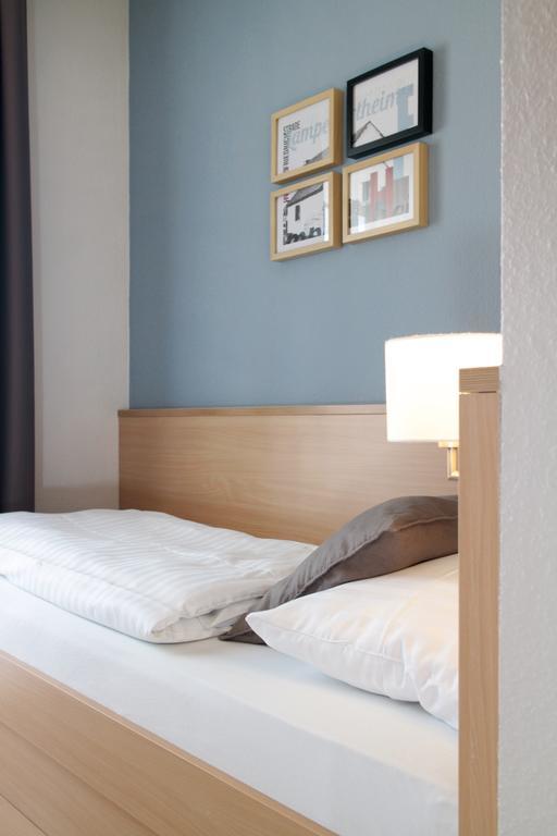 Hotel Friedrichstrasse Lampertheim Quarto foto